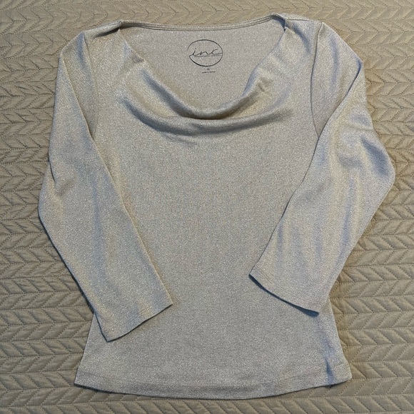 Metallic gold top from INC, X-large - Picture 3 of 6